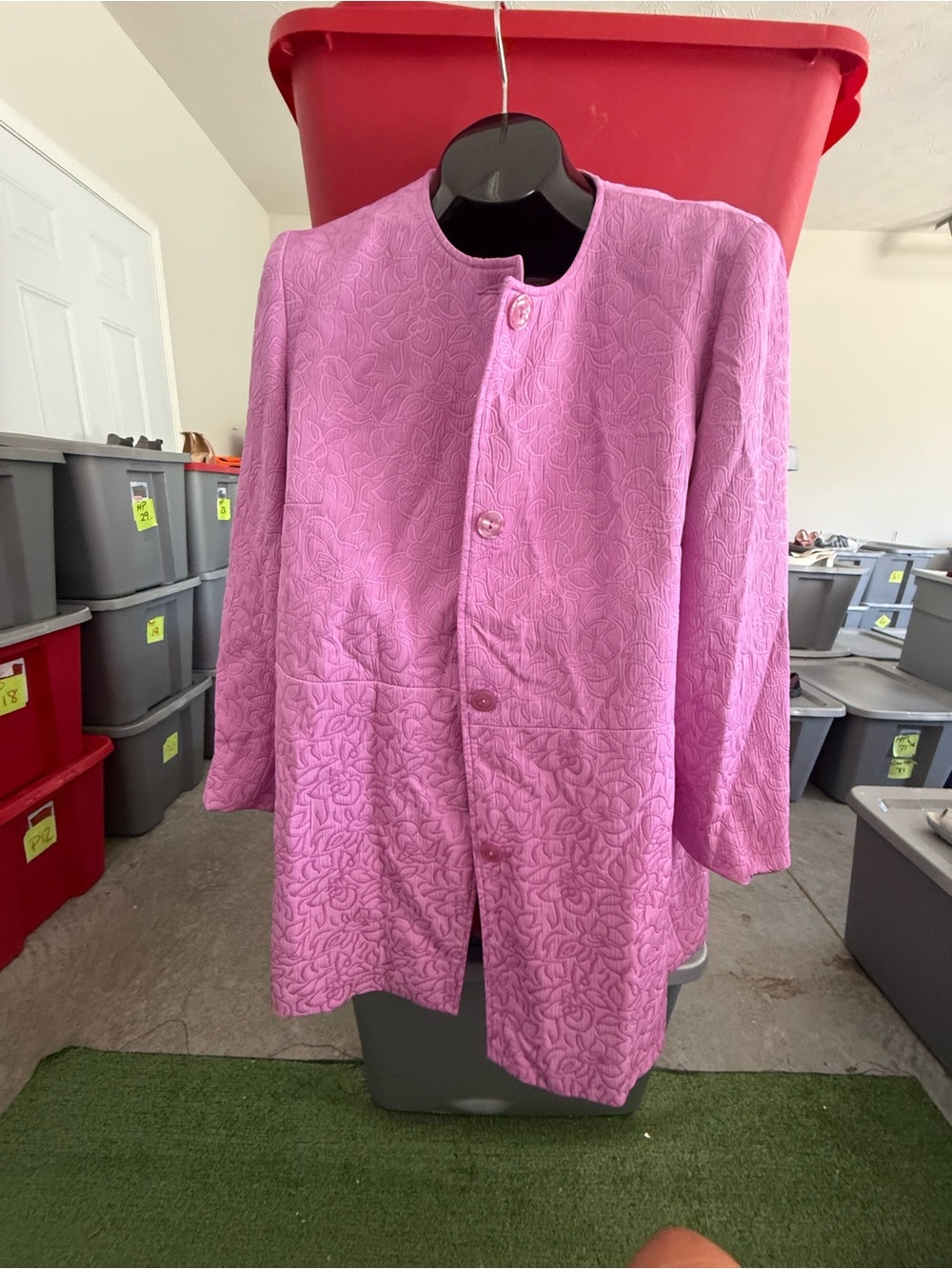 Women’s Quilted Crewneck Jacket in Light Pink p43